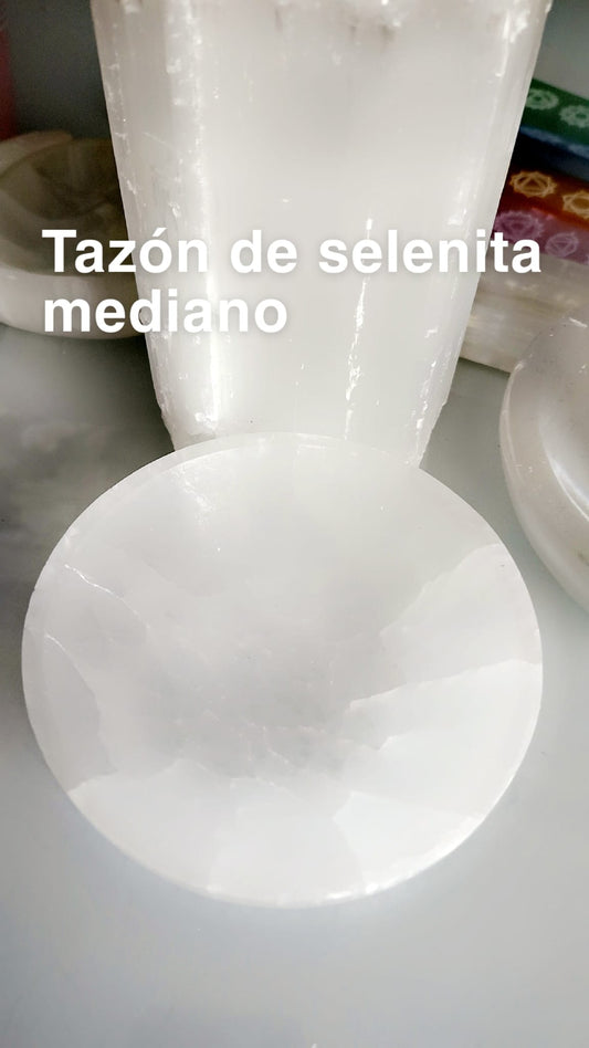 SELENITA TAZON MEDIANO