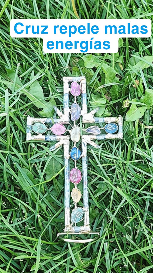 Cruz de cuarzos